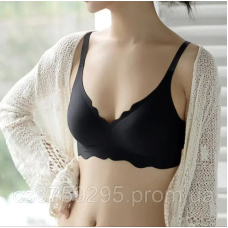 Бюстгалтер безшовний зі з“ємними чашками 