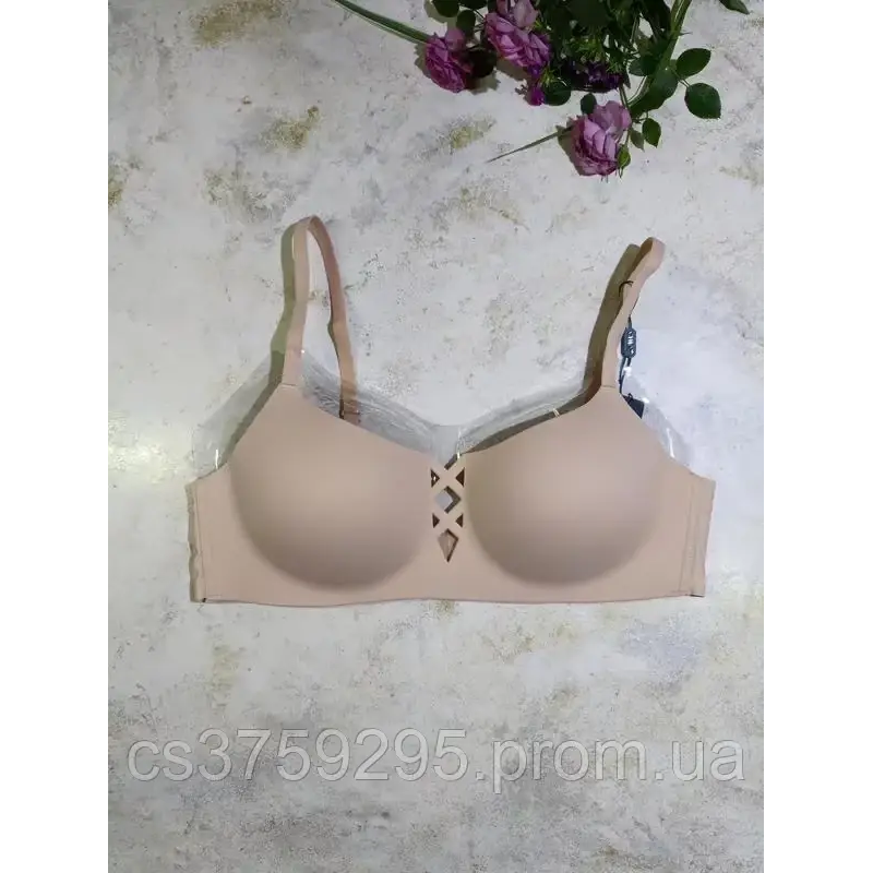 Бюстгалтер литий безшовний з переплітом між чашками  без пушапу