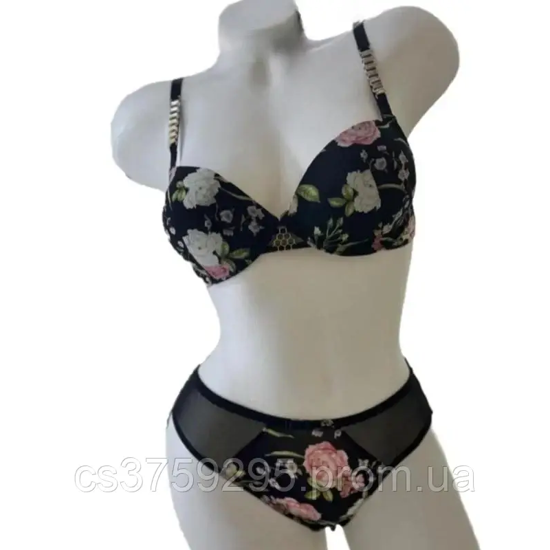 Комплект бюстгалтер та трусики